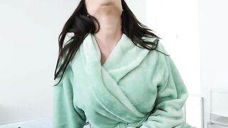 Step-mama's Hot Body - Sensual Sex With A Twist Of Passion