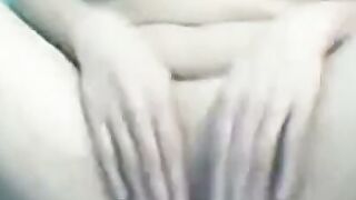 Irish-Asian Amateur Babe 'Yolley' Shows Off Her Natural Beauty
