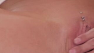 Stepsister's Hot MILF Gives Taboo Facial Blowjob & Creampie