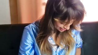 Latina Unboxes Magic Wand and Squirts Like a Spitting Llama