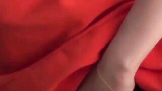 Japanese Brunette Babe Caught Pissing Outdoors