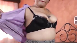 Grandma's Mature Vibrator Playground - Old Lady Explores Pleasure With Toys