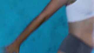 Sexy Big-Ass Babe Shows Off Her Passionate Workout Routine - Fitness Guru