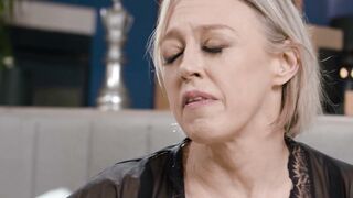 Busty Granny Dee Williams Gets Banged By Her Stepson