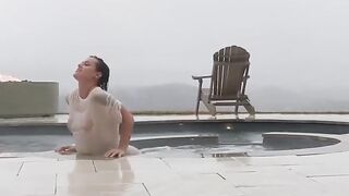 Photoshoot/Quick Kitchen Fucked (Fanny Taps out after Squirting)