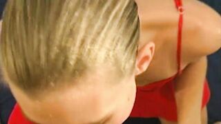 Thin cougar Housewife Mindy works rough to got a face