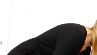 Casey Kisses Takes It Bareback Doggystyle