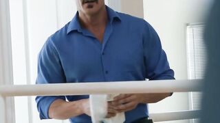 Petite Stepdaughter Satisfies Her Stepdad's Deepthroat Cravings