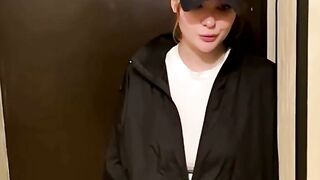 Blonde Teen Gets Surprised By Pizza Delivery