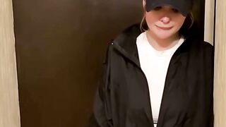 Blonde Teen Gets Surprised By Pizza Delivery
