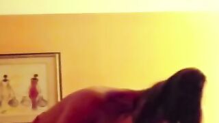 Eastern Masseuse Gives Client A Surprising Hands-On Experience