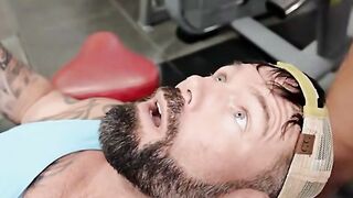 Gym Influencer Elana Gets Caught by Joey