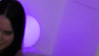 Rosalina's Solo Masturbation with Fingers and Hitachi Vibrator