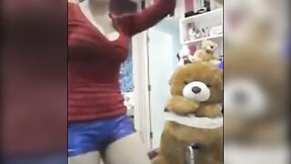 Sexy Asian Dancer from the East