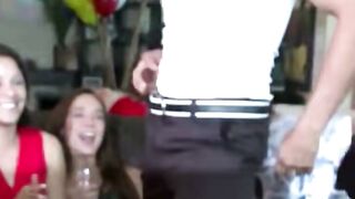 House Party With Taylor Kay, Luna Sky & Melanie Hicks