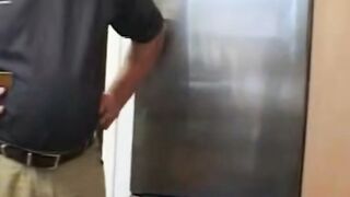 Die unbefriedigte Nachbarin fickt fremd