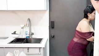 Amateur Latina BBW with Thick Boobs Takes Massive Dick