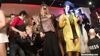 Eager Girls On Sex Party