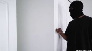 Jynx Maze screwed by Charlie Mac's monster penis
