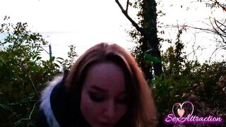 Saw Lonely 18 Yo At The Sea, Stuck Inside Her Mouth