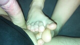 Amateur Turf Job #74 Insane Ballbusting with Cum on Veiny Toes
