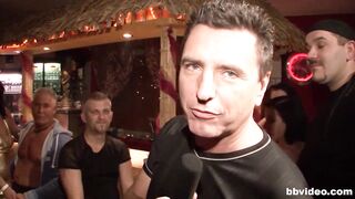 Swinger Report 10