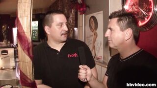 Swinger Report 10