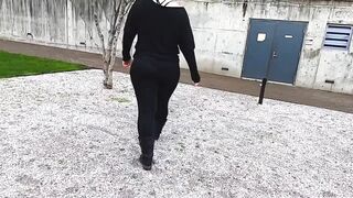Milf Vpl Thick Booty Outdoor