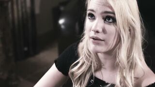 Petite teen stepsis felt bad for virgin stepbro and let him smash
