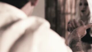 Petite teen stepsis felt bad for virgin stepbro and let him smash