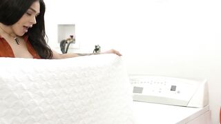 Fooling my friend and fuck his hot stepsister