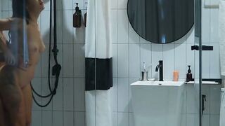 Hot inexperienced couple showers together to neat cum from their faces and have