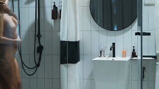 Hot inexperienced couple showers together to neat cum from their faces and have