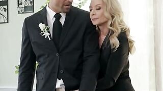 Nina Hartley, Jillian Janson & Alex Legend in Nina's Chapel