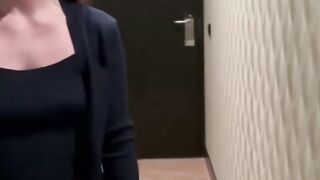 Escort Girlfriend Deepthroats BBC on Public Bus