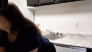 BBW Gets Plowed Doggy inside Empty Apartment