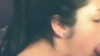 Puta de la calle sucia graba la prostitucion sin parar en el prostibulo