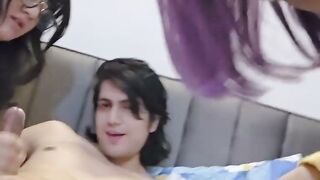 Sri lankan doll records friends' threeway sexual exploits.
