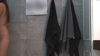 Alice Ross' subjugated wishes come true with a bathroom threeway and warm hard-core