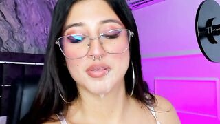 Sloppy Mouth Play and Masturbation Orgasm
