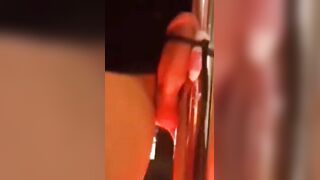 moisa robert fece un dans la bara pana cand el ejaguleaja sperma