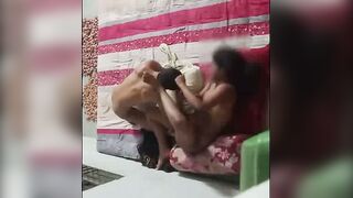 Desi Couple Viral MMS: Naked Sex on Bed & Table Scene