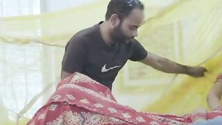 Hot Desi Couple's Splendid Gonzo Romp