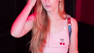ClubTug: Winter Flynn's Intense Two-Handed Handjob with Pre-Cum Finish