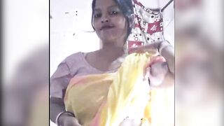 Desi Indian Mom Gets Fucked by Her Uncle