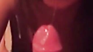 Lida Zambrano: Famosa Colombiana en Acción de Deepthroat