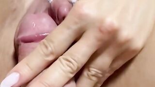 Brazilian MILF Gets Creampie Anal From Delivery Man