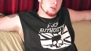Hairy Solo Masturbation: Elija Megedon Jerks Off to a Massive Cumshot