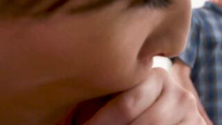 Freya Parker & Alex Mack: Stepdaughter's Passionate Blowjob and Pussy Play