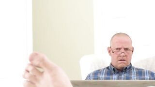 Freya Parker & Alex Mack: Stepdaughter's Passionate Blowjob and Pussy Play